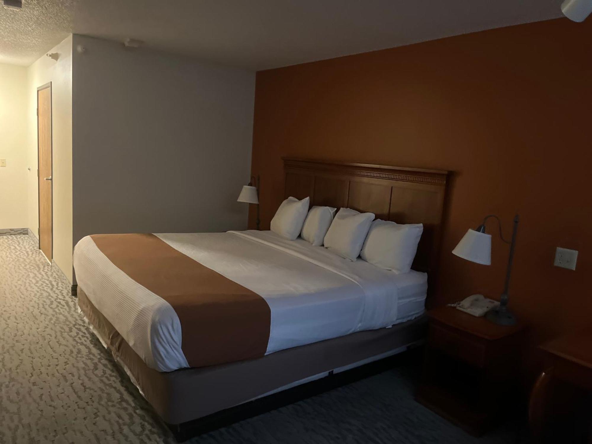 Regency Inn & Suites Anoka Zewnętrze zdjęcie