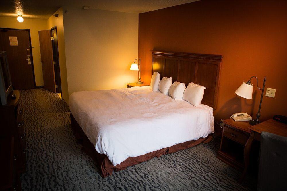 Regency Inn & Suites Anoka Zewnętrze zdjęcie