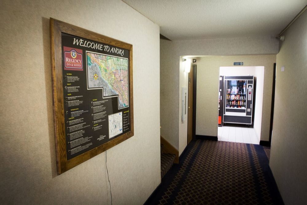 Regency Inn & Suites Anoka Zewnętrze zdjęcie